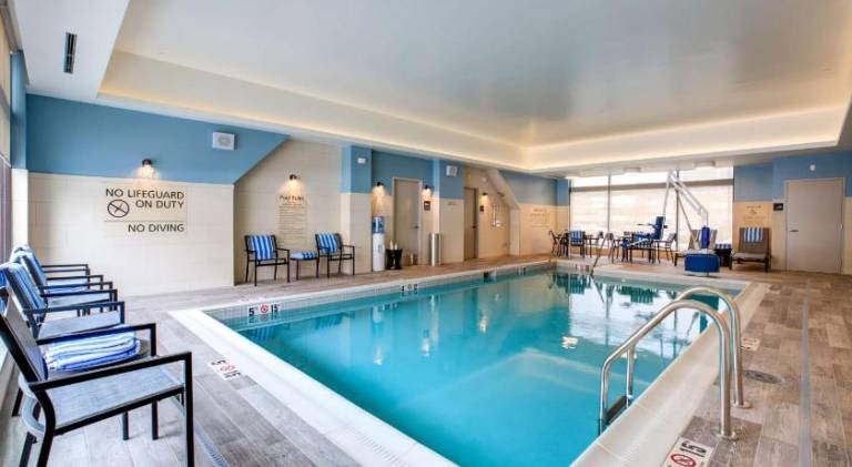 Hampton Inn Boston/Waltham — photo 3