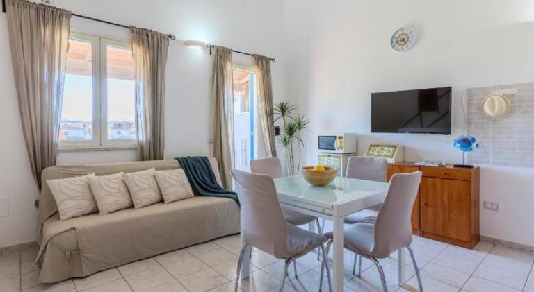 Holiday apartment with patio | Pet-friendly in Sant'Antioco