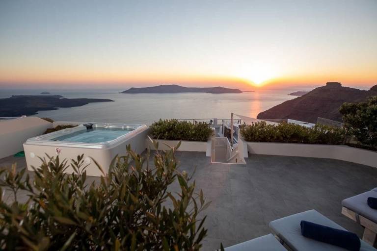 Villa Fira