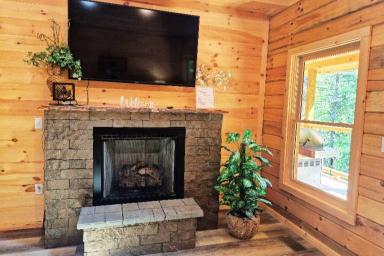 Wonderful cabin with grill & hot tub | Mountain view | Pets are welcome — photo 5