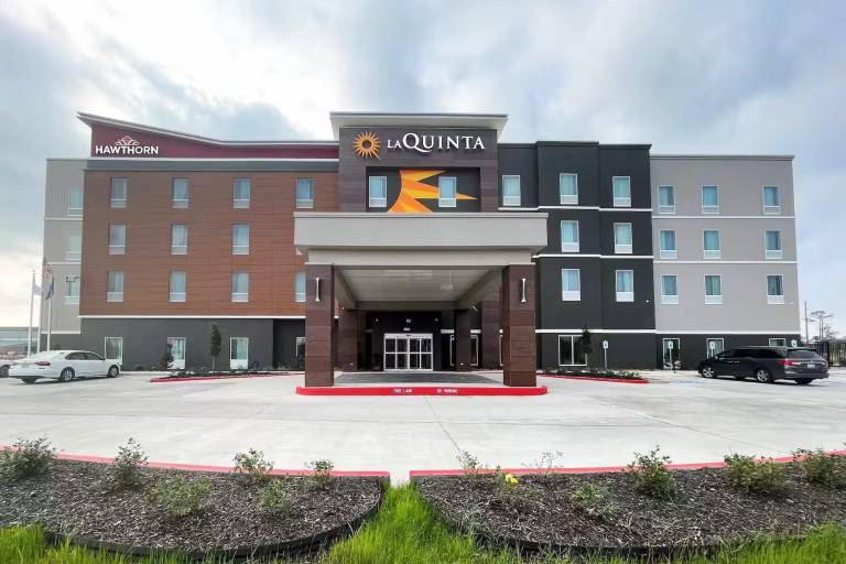 Hawthorn Extended Stay by Wyndham Sulphur (Lake Charles) in Sulphur, LA