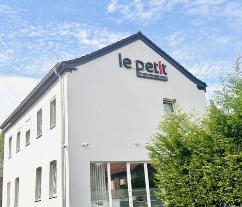 Le Petit - Ihre Pension in Essen in Gelsenkirchen
