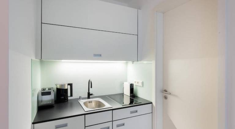 Serviced apartment with sauna & patio | Close to Römer — photo 5