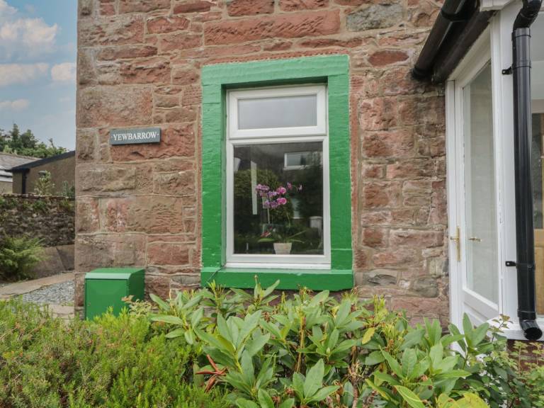 Cottage with garden | Beach view — photo 2