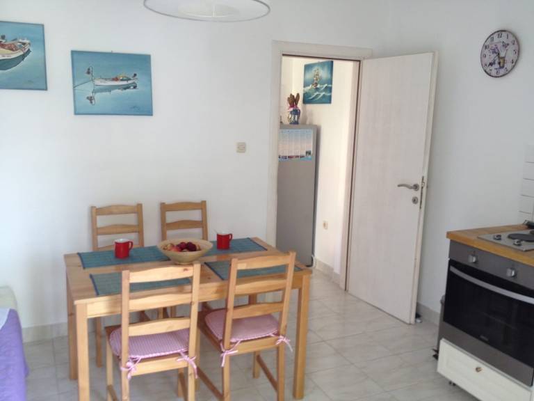 One bedroom apartment with terrace and sea view Viganj, Pelješac (A-24522-a) — photo 4