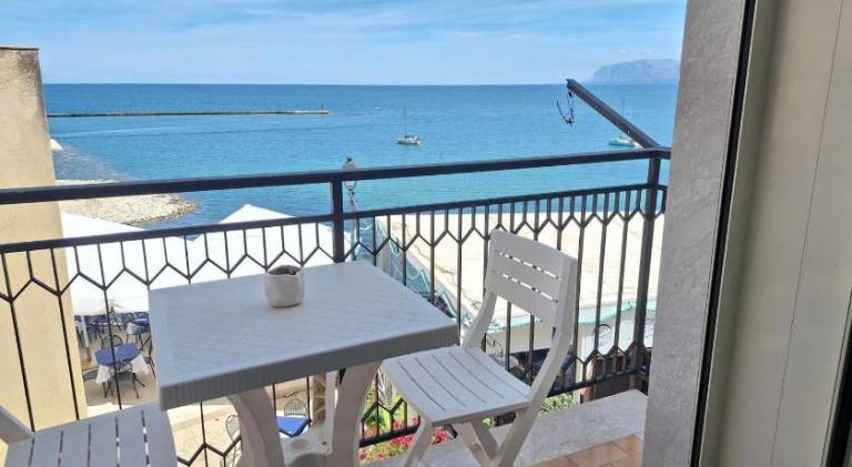 Umari Rooms in Castellammare del Golfo