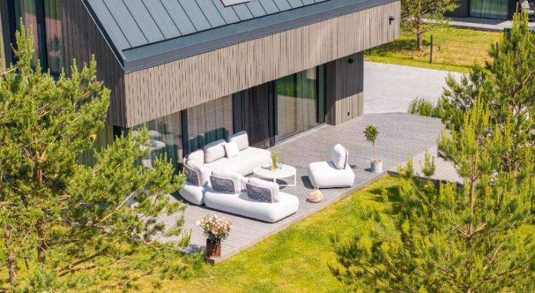 Vacation home with garden, terrace & jacuzzi in Klaipeda
