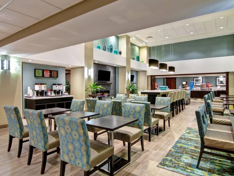 Hampton Inn by Hilton Sudbury, Ontario — photo 2