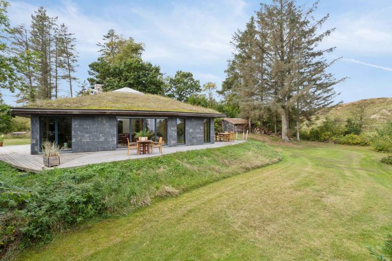     
Ferienhaus ∙ 8 Gäste ∙ 4 Schlafzimmer
