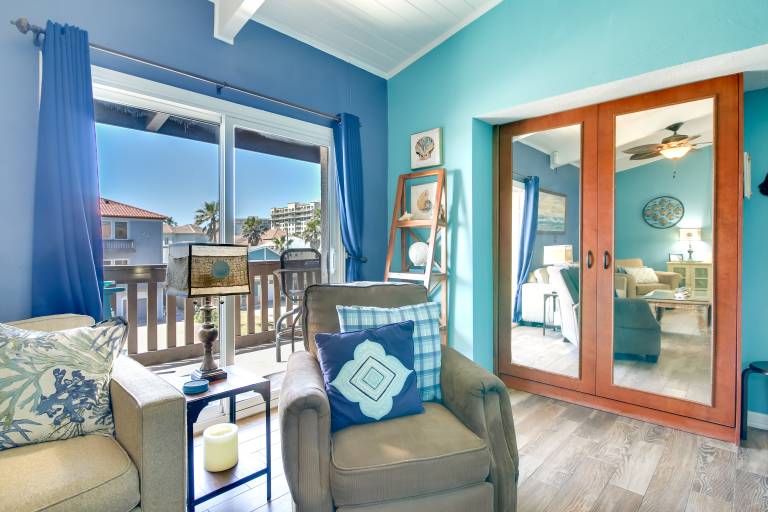 Beachfront, Pet-Friendly South Padre Island Condo — photo 5