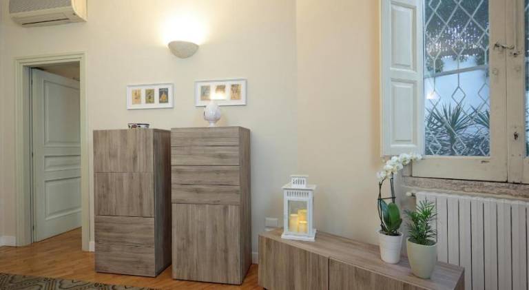 Holiday apartment with jacuzzi — photo 4