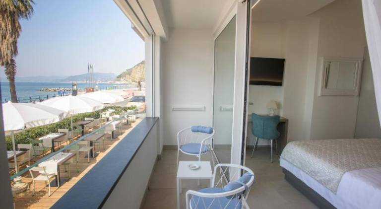 Holiday apartment with terrace | Perfect for remote work — photo 3