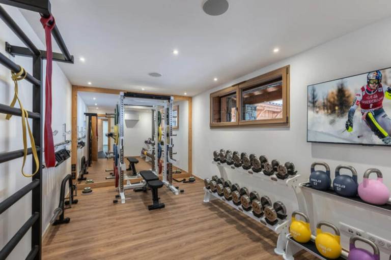 Fully equipped nice apartment with patio, pool & sauna | Close to the ski | Pet-friendly — photo 2