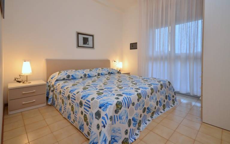 Rental apartment with terrace | City view — photo 4