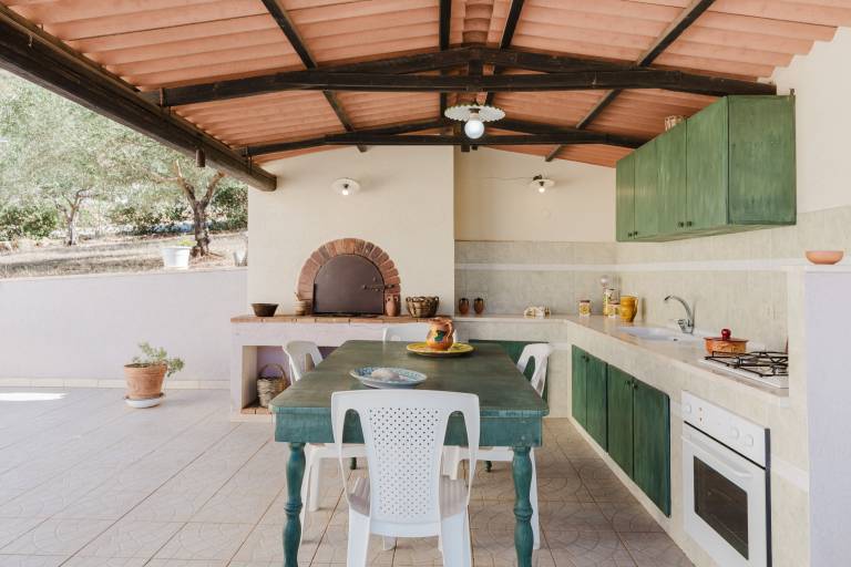 Villa 'Baronehome' with Mountain View, Private Garden and Air Conditioning — photo 4