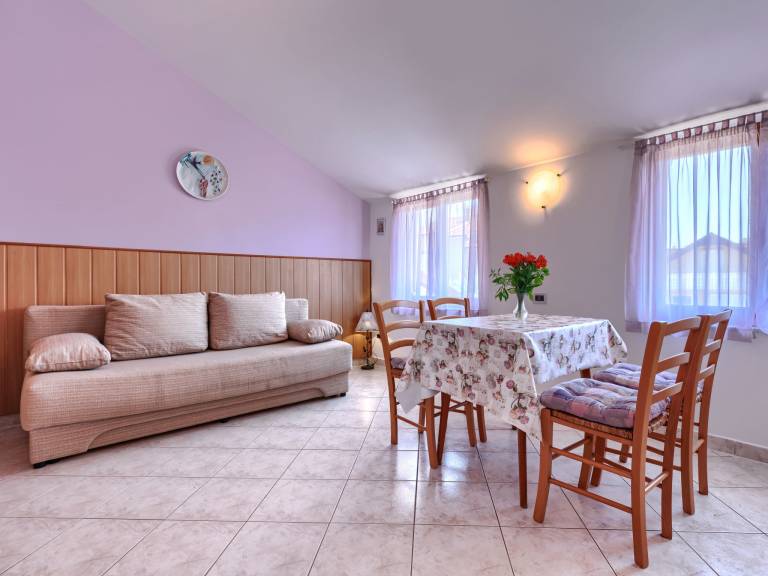Holiday apartment with barbeque, terrace & garden | Pet-friendly — photo 4