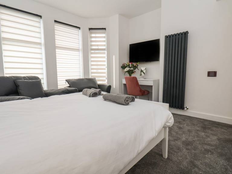 Cottage | Beach view in Bridlington