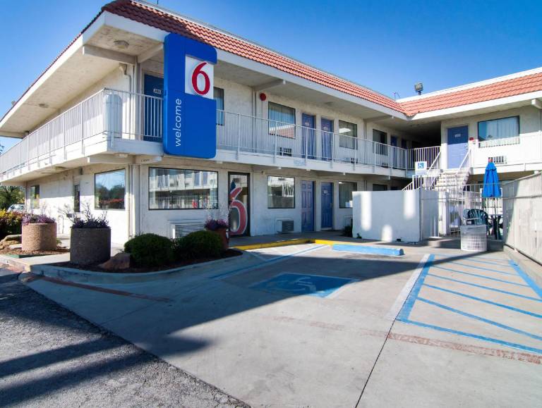 Motel 6 Fort Worth TX East