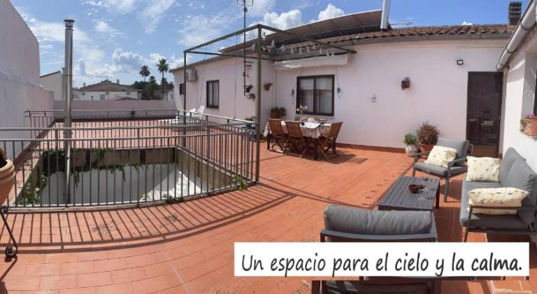 Rental apartment with barbecue & terrace in Cáceres