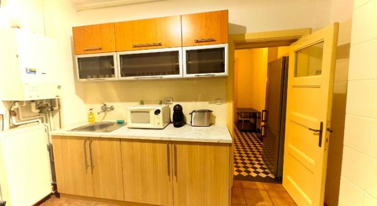 Lovely rental apartment | Next to Templul Coral | Pets are welcome — photo 3