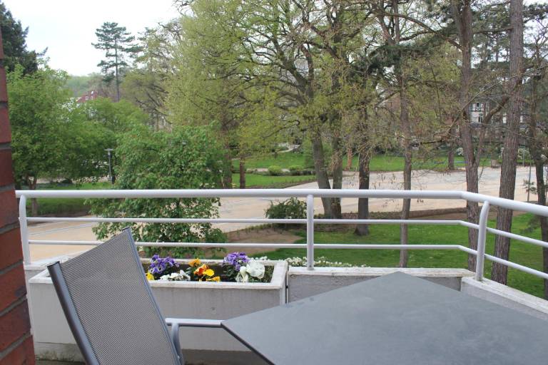 Wonderful rental apartment with pool, sauna & patio | Close to the beach | Pets are welcome — photo 4