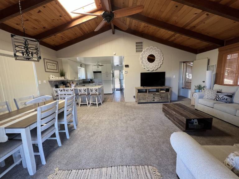 House Lake Nacimiento