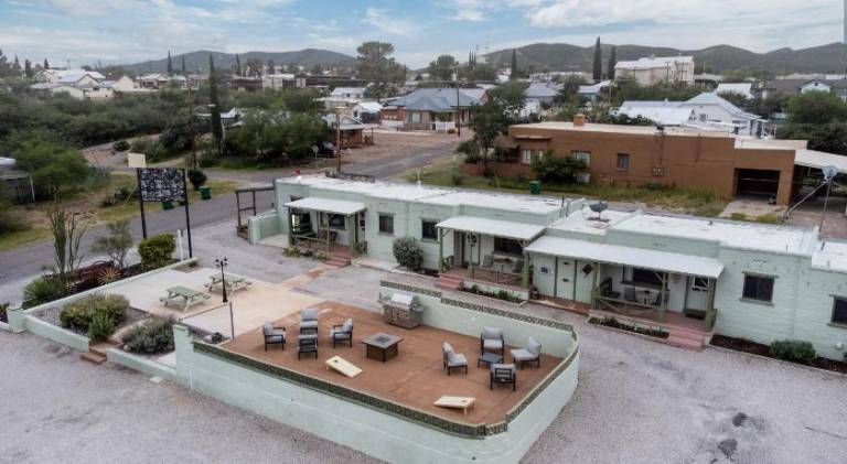 Sagebrush Inn — photo 4