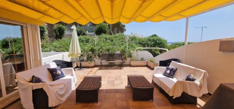 Beachfront Villa — photo 4