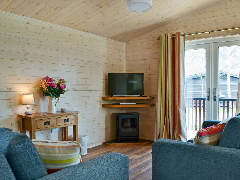 Cottage with terrace & garden — photo 3