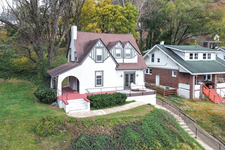 House Roanoke