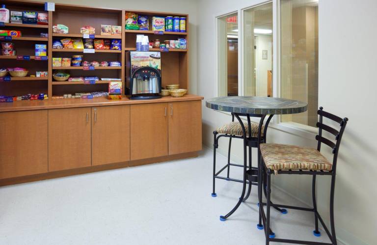Candlewood Suites Milwaukee Brown Deer Hotel By IHG — photo 5