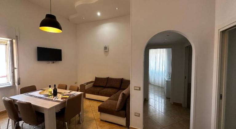 Rental apartment with 2 rooms for 4 persons — photo 3