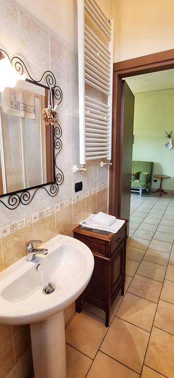 Room 'Agriturismo Cascina Favorita - Q2' with Shared Garden and Wi-Fi — photo 5