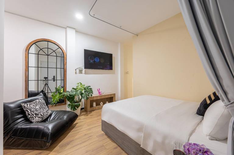 Luxurious apartment amazing swimming pool in Ho Chi Minh City