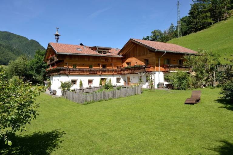 Ferienhaus mit Hund in Steinhaus, Ahrntal für max. 5 Personen Ferienhaus mit Hund in Steinhaus, Ahrntal für max. 5 Personen