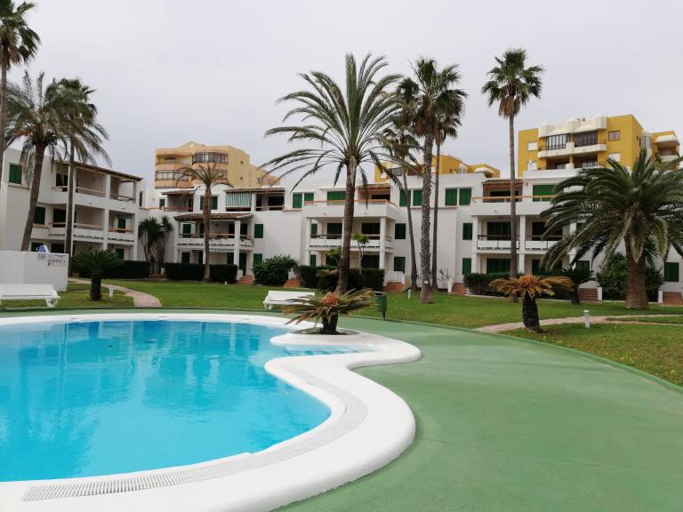 Children-friendly charming apartment with yard, terrace & pool | Beach view | Close to the beach | Dogs allowed — photo 2
