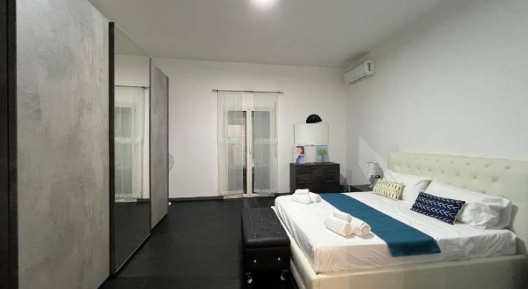 KAM DELUXE Private Home & Rooms Vacancy