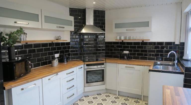 Vacation home with 4 rooms for 15 persons in Blackpool