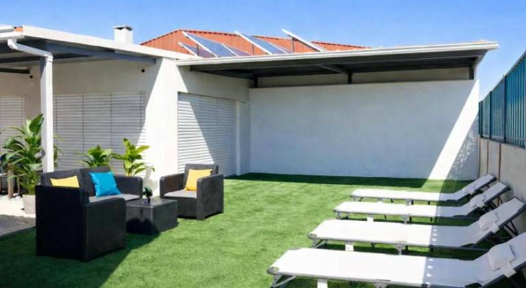 Vacation home with terrace & barbeque in Leiria