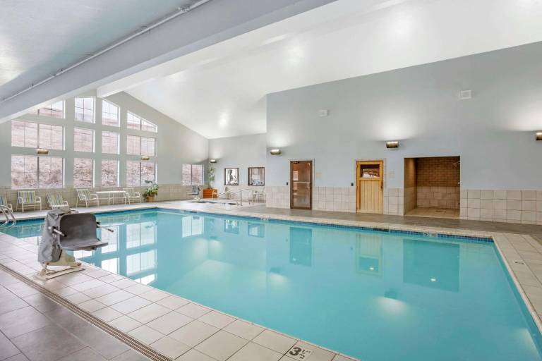 Best Western Plus Grant Creek Inn — photo 2