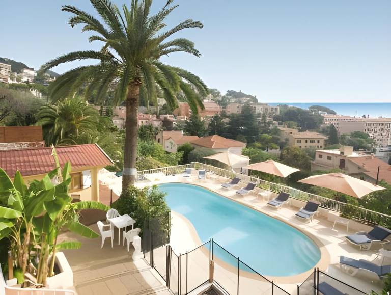 Hotel La Fiancee du Pirate in Èze