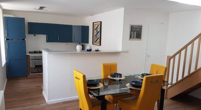 House with 2 rooms for 8 persons in Charleville-Mezieres
