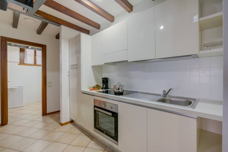 Apartment with 2 rooms for 4 persons — photo 3