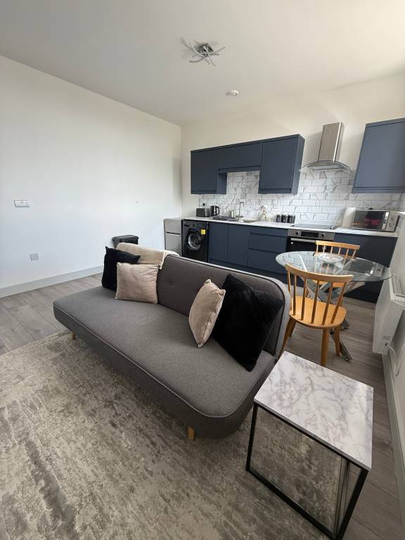 1 Bed Flat - Sleeps 2 - Pets - Parking - Wifi — photo 4