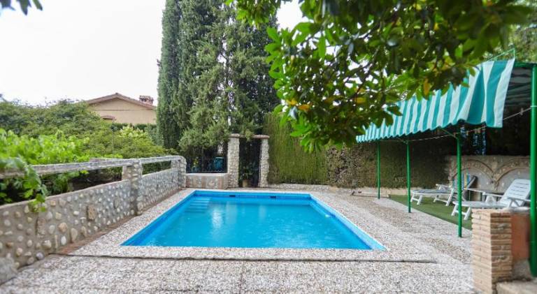 Vacation home with yard, private pool & grill | Pets allowed in Cazorla