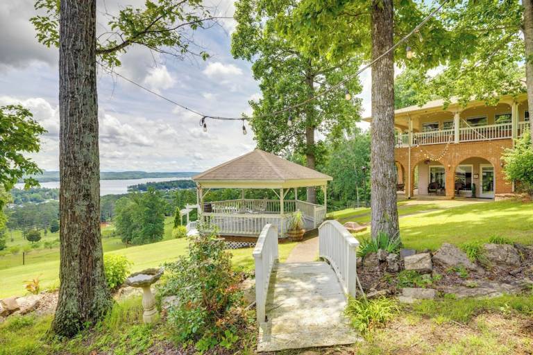 Apartment Scottsboro