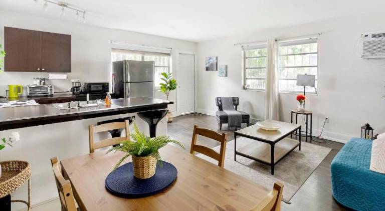 Charming vacation home | Pets are welcome — photo 2
