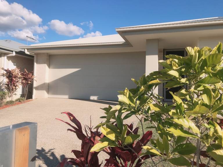 House  North Lakes