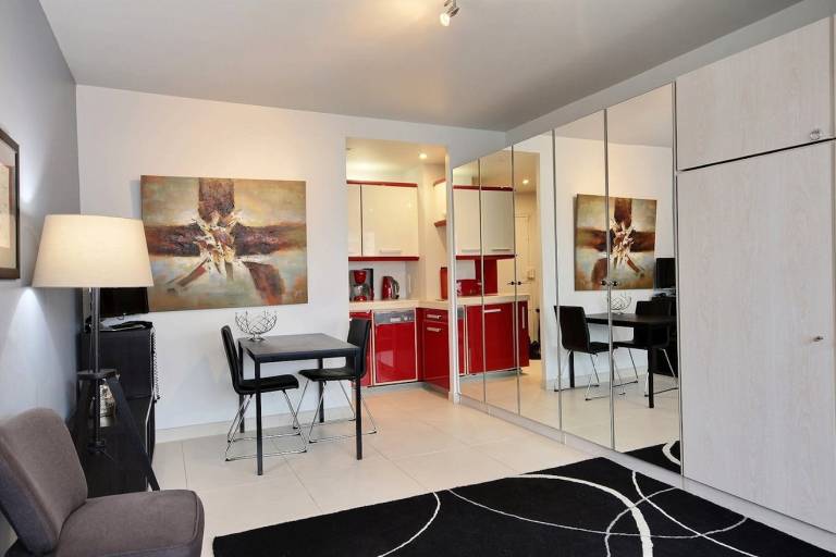 Holiday apartment for 2 persons in Bagnolet