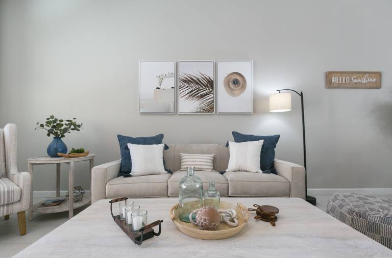 Mesa Palms Ferro